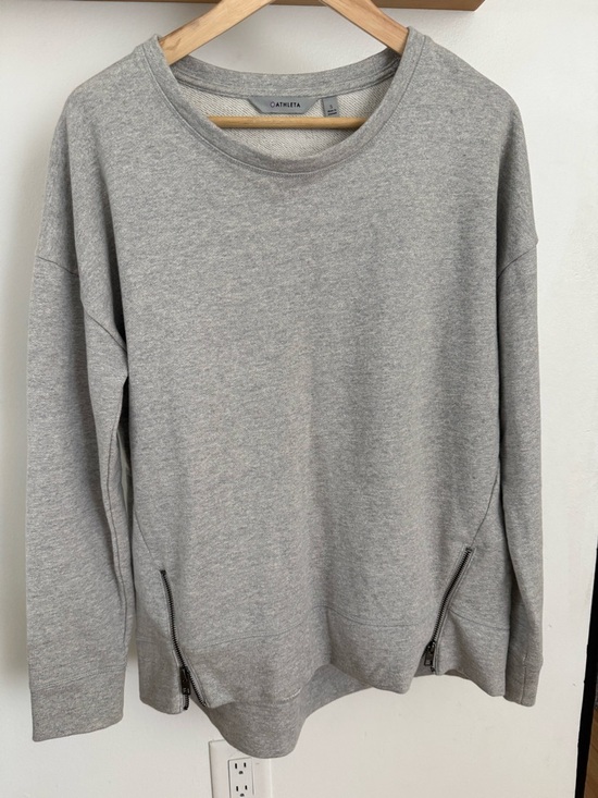 Athleta Sweaters - Athleta Cityscape Sweatshirt Grey Size S